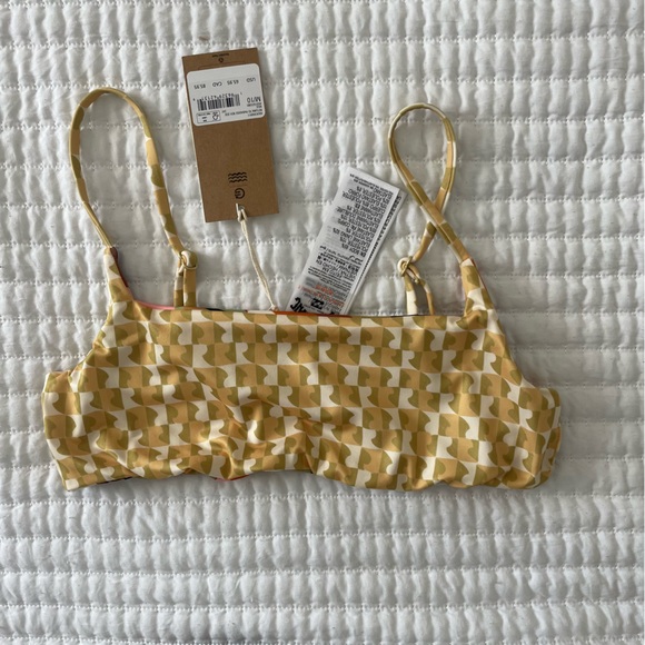 NWT Billabong Reversible Bikini Top - Picture 3 of 4